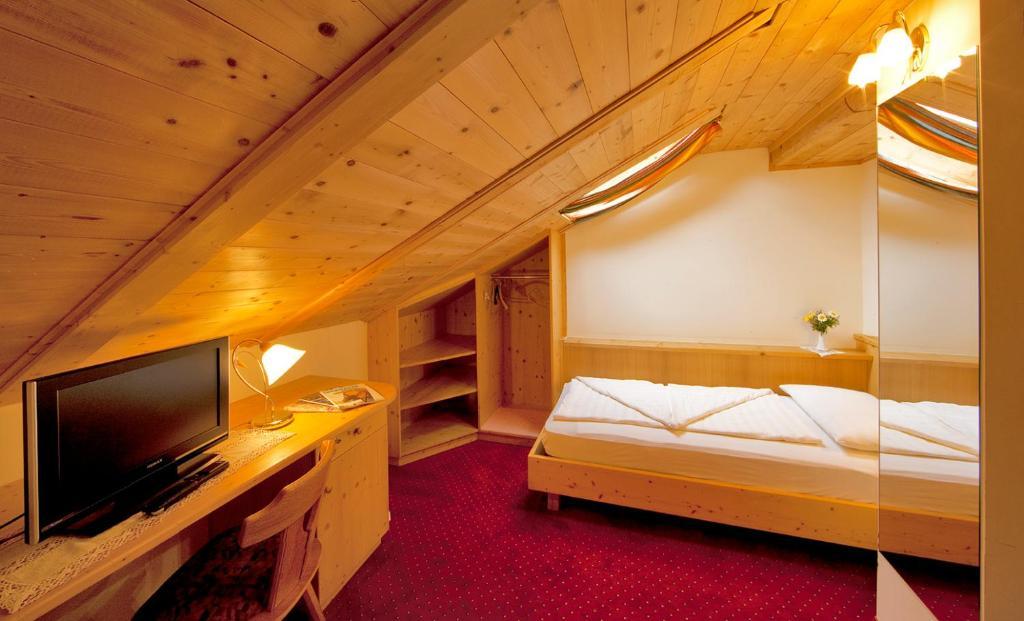 Hotel Rainegg Valdaora Szoba fotó