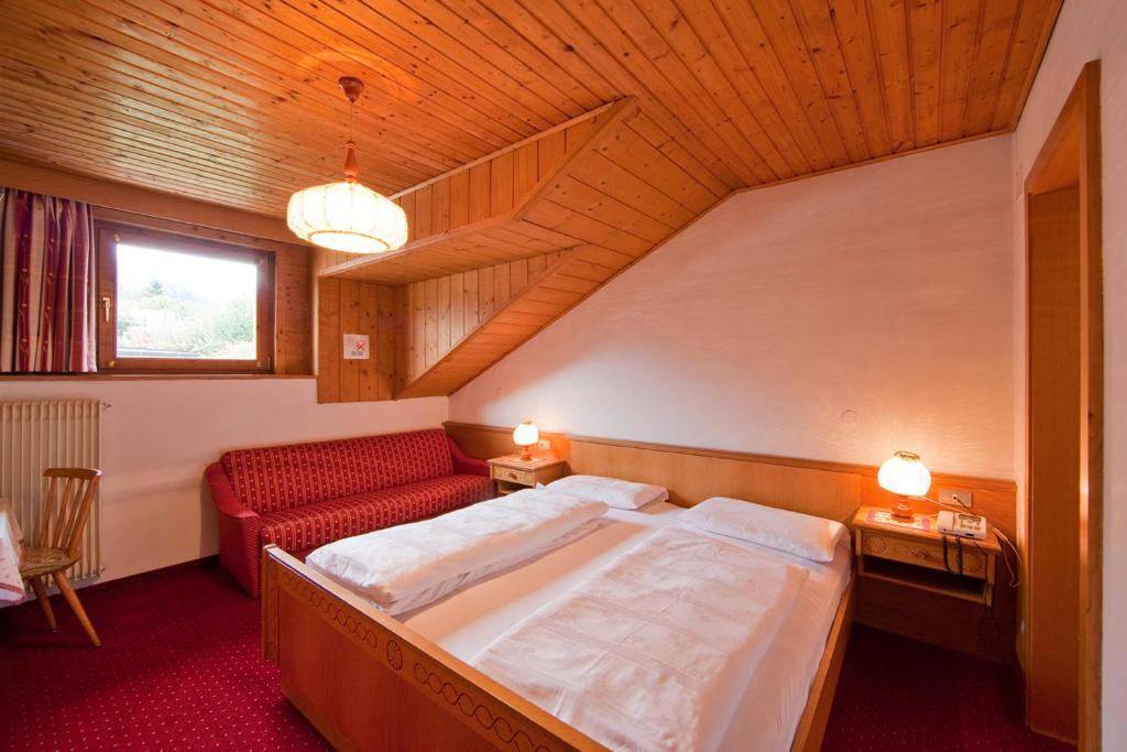 Hotel Rainegg Valdaora Szoba fotó