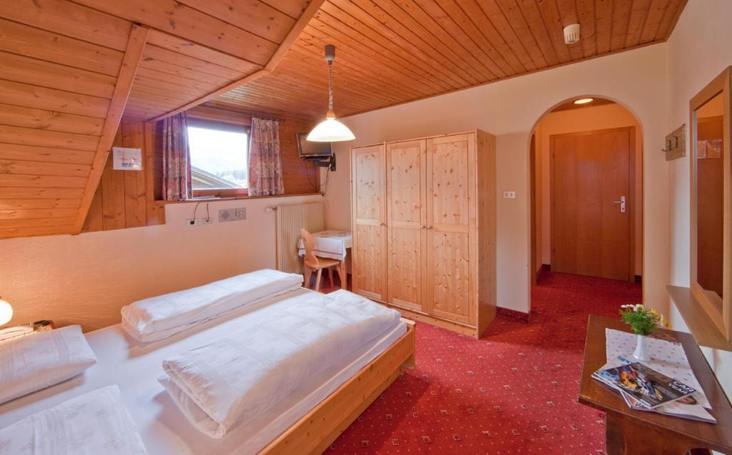 Hotel Rainegg Valdaora Szoba fotó