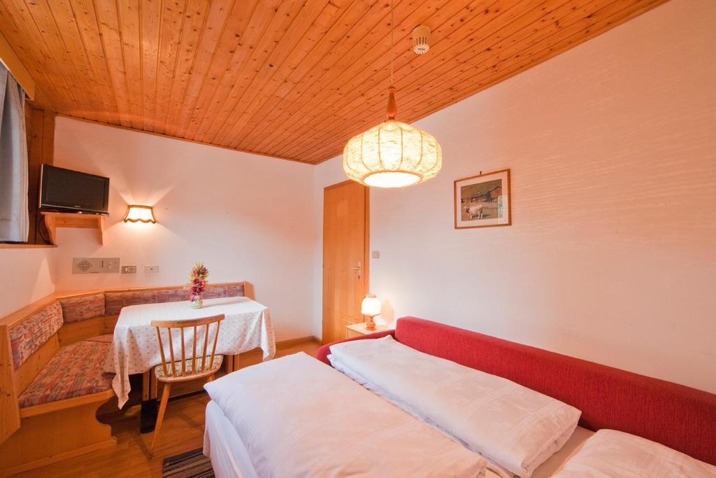 Hotel Rainegg Valdaora Szoba fotó
